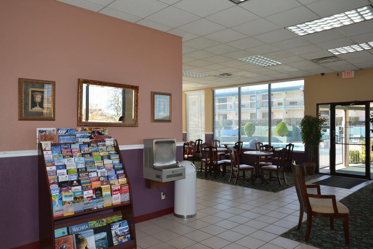 Lincoln Inn Express Hotel And Suites Oklahoma City Bagian luar foto